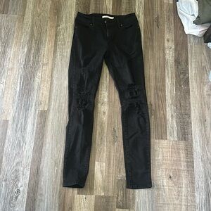 Levi’s jeans, 711 skinny, size says 26 but fits like  size 0